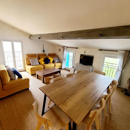 Apartman T6. Emplacement Et Vue D'exception