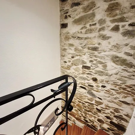 Daire T6. Emplacement Et Vue D'exception *